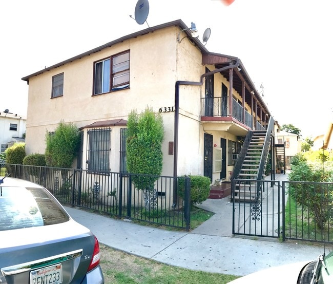 Photo - 6331 Templeton St