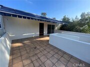 Photo - 215 W 11th St