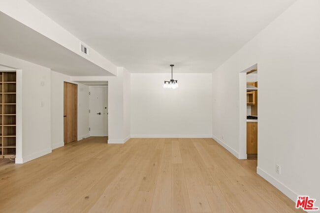 Photo - 8787 Shoreham Dr Unit 802