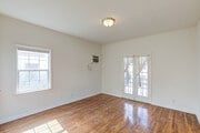 Photo - 127 N Harper Ave Unit 127 N Harper Ave