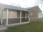 Photo - 45127 Division St