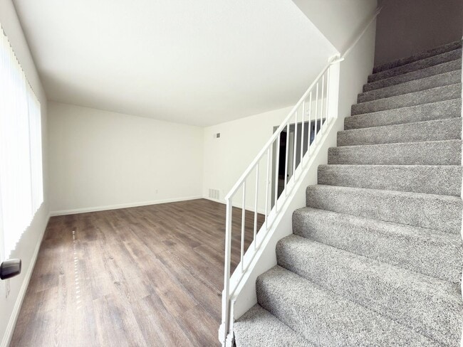 Building Photo - 2140 Via Camino Verde Unit 2