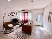 Photo - 2814 Birch St