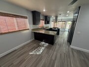 Photo - 1118 Zircon St