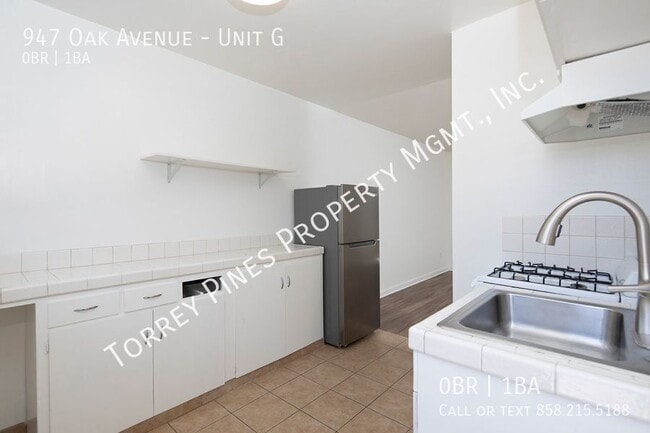 Photo - 947 Oak Ave Unit G