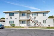 Photo - 805 N 3rd St Unit Apt 3