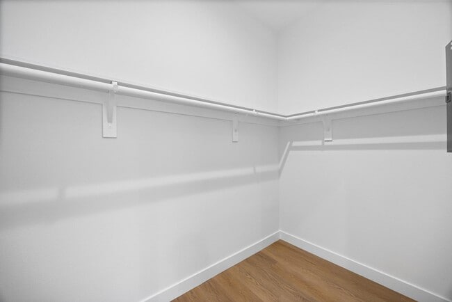 Photo - Leffingwell Apartment Complex