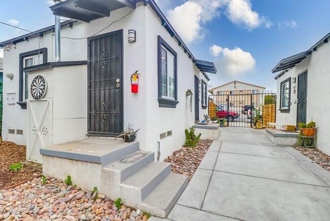 Photo - Renovated 1BR Casita in Gated Community | City Heights Unit 4067.5