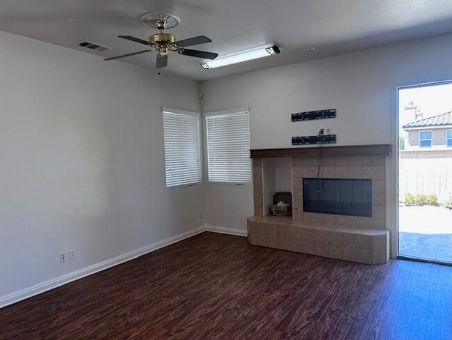 Photo - Excellent Extended Family home!