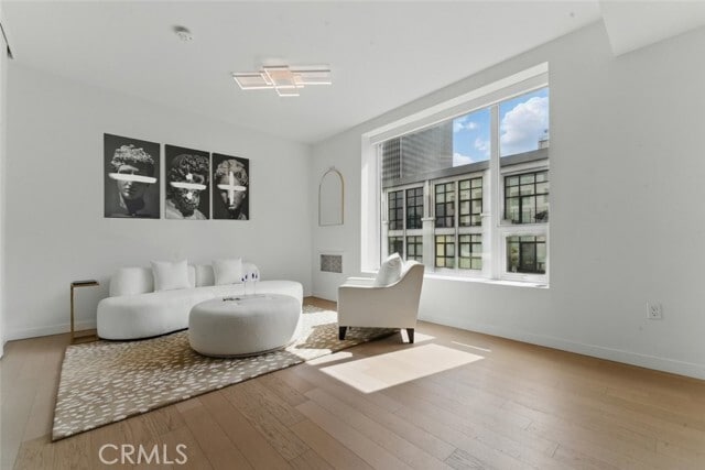 Photo - 1050 S Grand Ave Unit 705