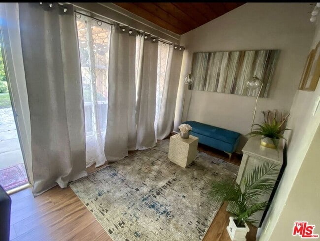 Photo - 5944 Irvine Ave