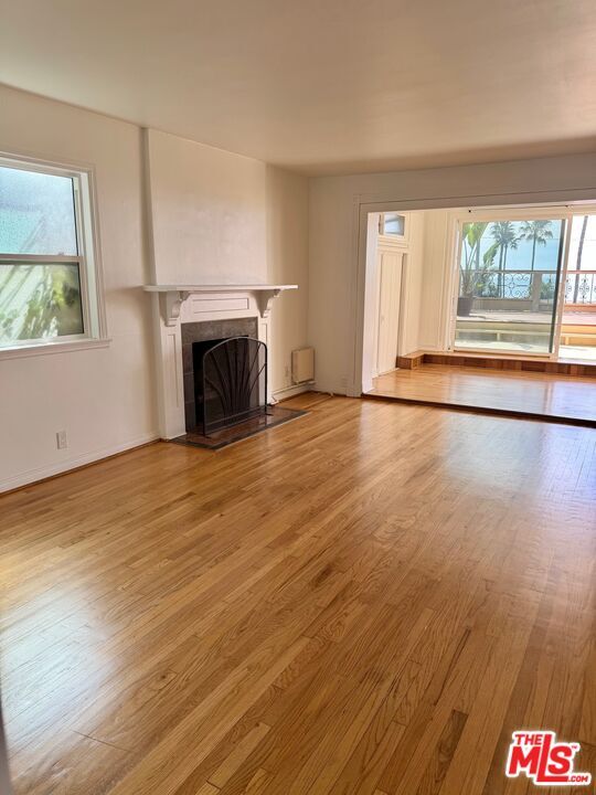 Photo - 653 Ramona Ave