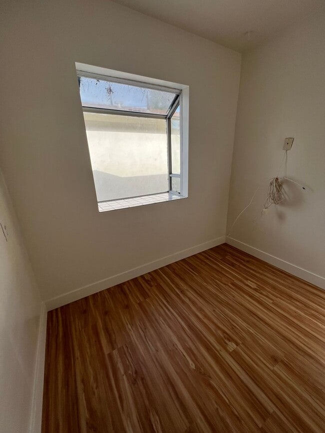 Photo - Gilmore Apts Unit 14322 1/2