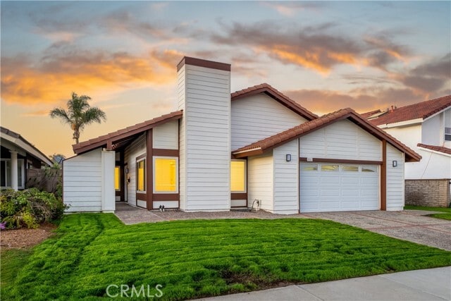 Building Photo - 8861 Dorsett Dr