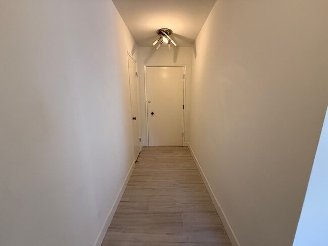 Photo - Welcome to 404 San Vicente — Prime Santa M...