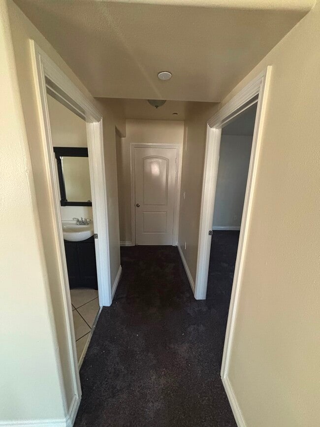 Photo - 314 W 65th St