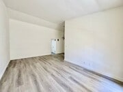 Photo - 333 Rexford Dr Unit 333 S Rexford Dr  5