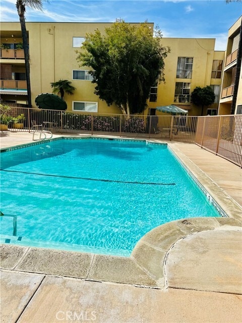 Photo - 6225 Coldwater Canyon Ave Condo Unit 117