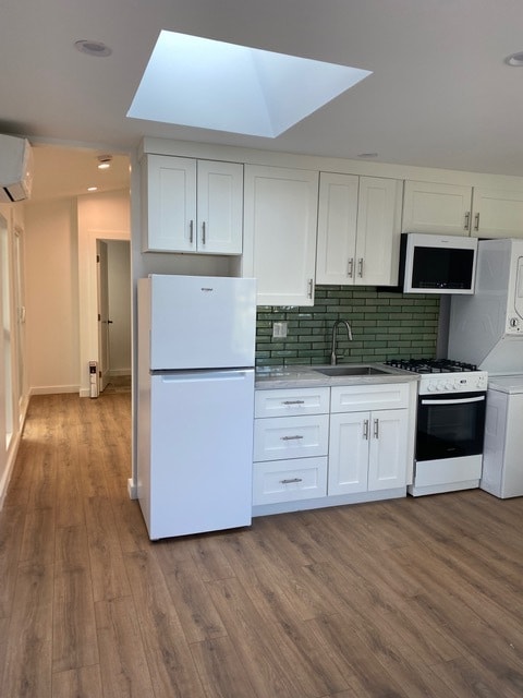 Photo - 400 Flint Ave Unit 1