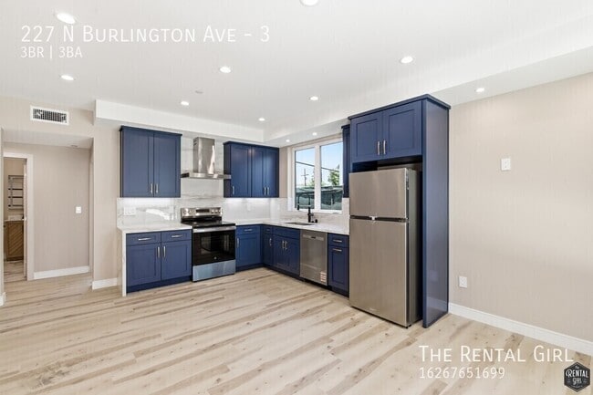 Photo - 227 N Burlington Ave Unit 3