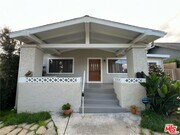 Photo - 815 N Hobart Blvd House