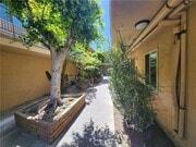 Photo - 7925 Vineland Ave Apartment