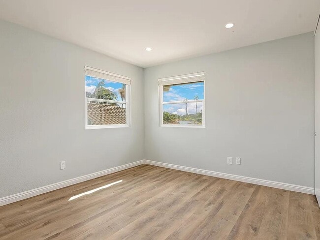 Photo - 1920 Avenida Joaquin