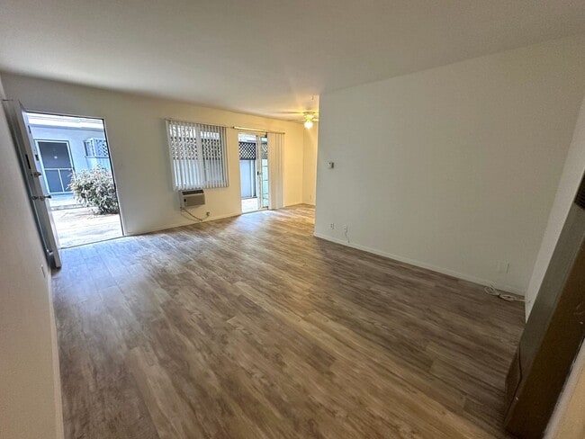 Photo - 12301-12307 Pacific Ave Unit 07 03