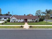 Photo - 16760 Tupper St