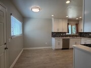 Photo - 10774 Mercer Ave