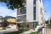 Photo - 2432 Penmar Ave Townhome