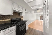 Photo - 227 N Belmont St