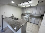 Photo - 50 Woodleaf