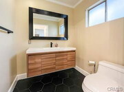 Photo - 707 E Tujunga Ave Condo Unit B