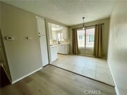 Photo - 326 W 9th St Unit B