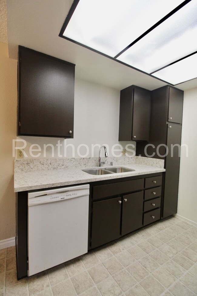 Photo - 10232 Black Mountain Rd