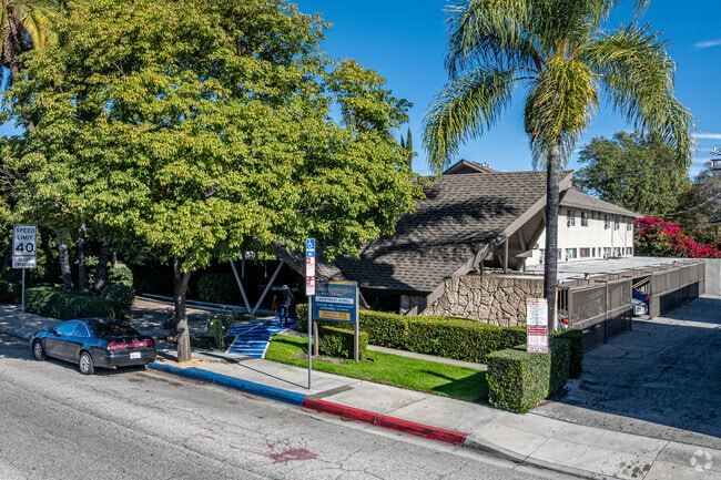 Alternate - The Huntington at Pasadena