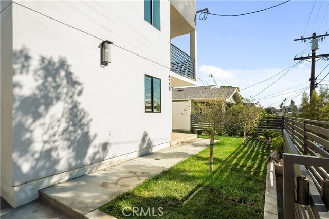 Photo - 3223 Lanfranco St