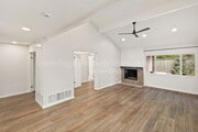 Photo - 4111 Reyes St