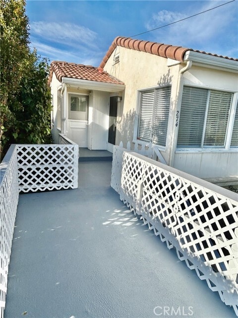 Photo - 274 Center St