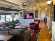 Photo - Beautiful Spacious Home in South Park with...