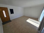 Photo - Beautiful 3 Bedroom Home with Pool