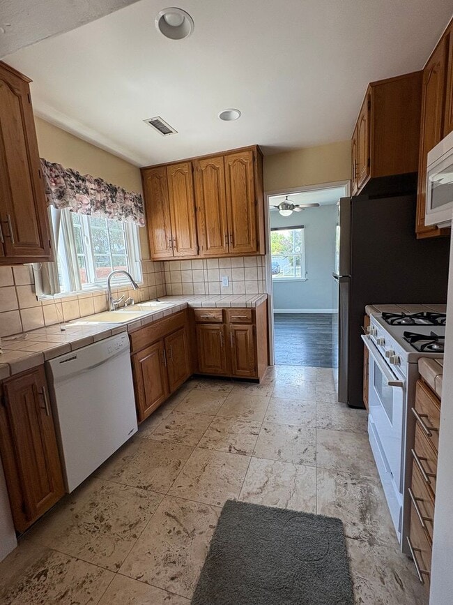 Photo - Charming 3 Bed / 2 Bath Home in Bixby Knolls, Long Beach – Move-In Ready!