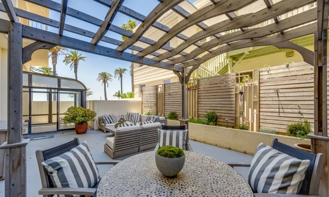 Photo - 101 California Ave Unit 102