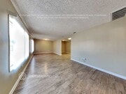 Photo - 17957 Orange Way