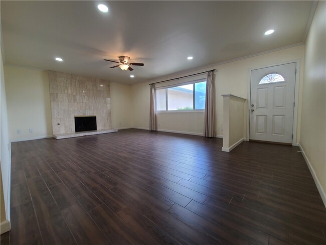 Photo - 12149 Country Club Ln