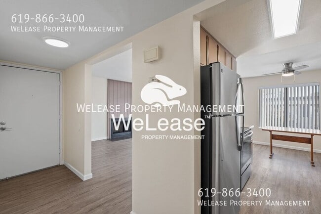 Photo - 450 W Vermont Ave