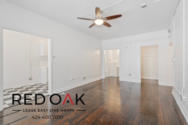 Photo - 854 S Oxford Ave Condo Unit 305
