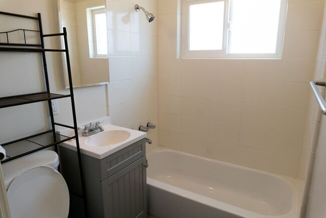 Photo - 568-570 10th Street Unit 570 10th Street