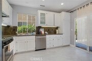 Photo - 205 Cherrybrook Ln